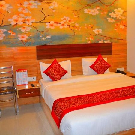 ניו דלהי Hotel O Alpha Stay מראה חיצוני תמונה