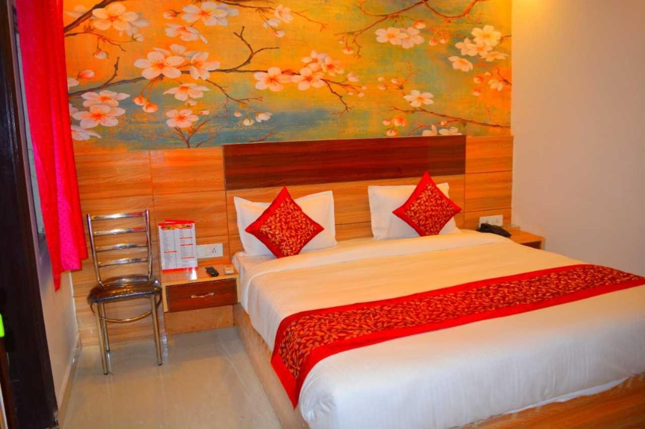 ניו דלהי Hotel O Alpha Stay מראה חיצוני תמונה